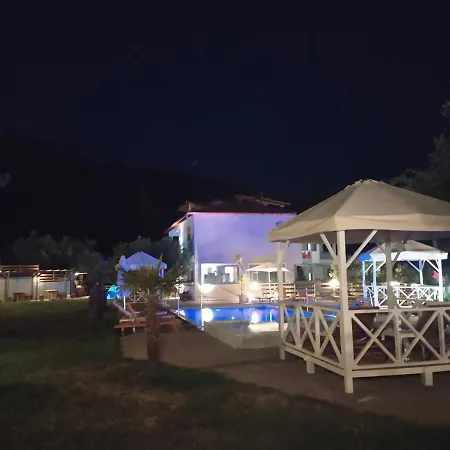 Simonitiko & Simonitiko Garden *