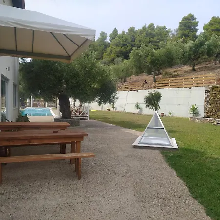 Hotel Simonitiko & Simonitiko Garden *